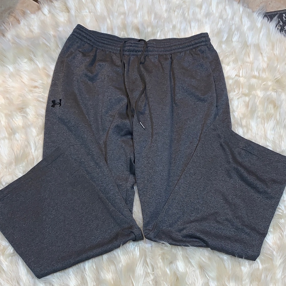 Under Armour Men's Dark Heather Gray Jogger Sweatpants